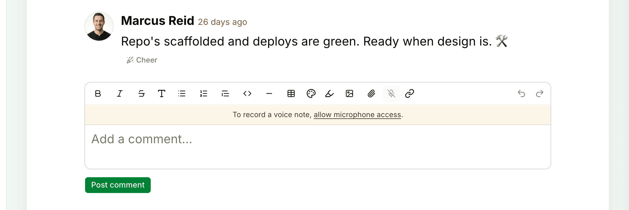 A comment box with the crossed-out microphone button in its toolbar and the notice To record a voice note, allow microphone access